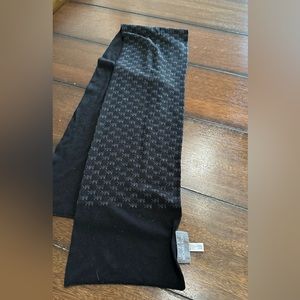 Michael Kors Black Pattern Scarf